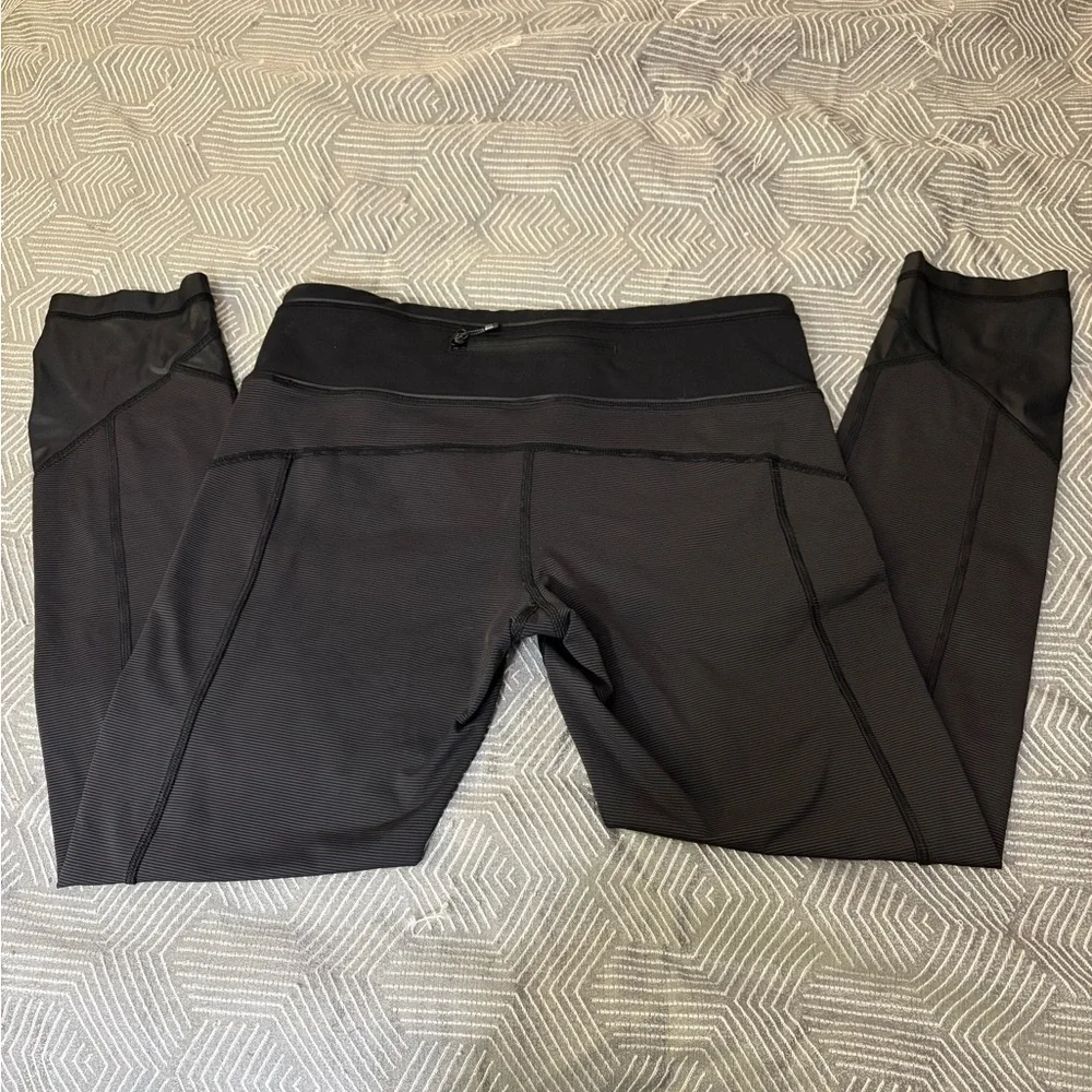 Lululemon Black Speed Tight Leggings Ruffle / Rouching